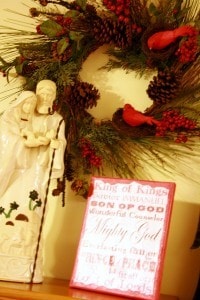 IMG_4570 - christmas vignette