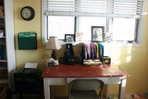 IMG_1154 desk