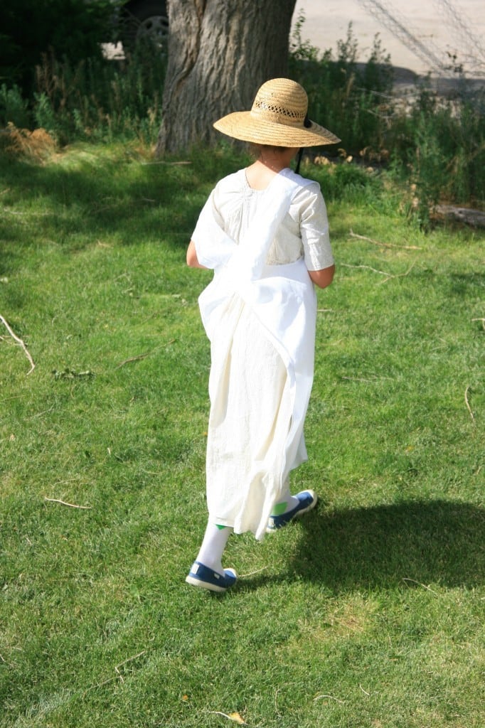 girls edwardian outfit