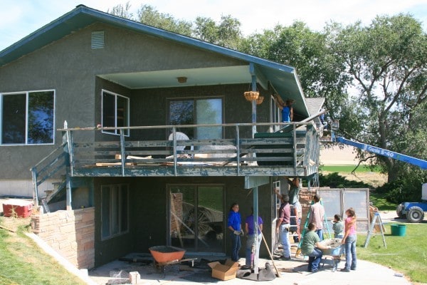 putting on stucco