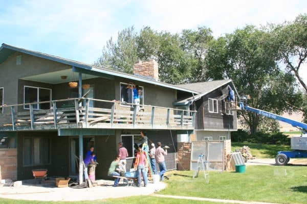 putting on stucco