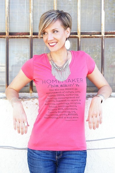 homemaker tee coral 2