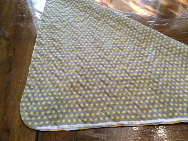 Easy Chevron Zig Zag Rag Quilt Tutorial